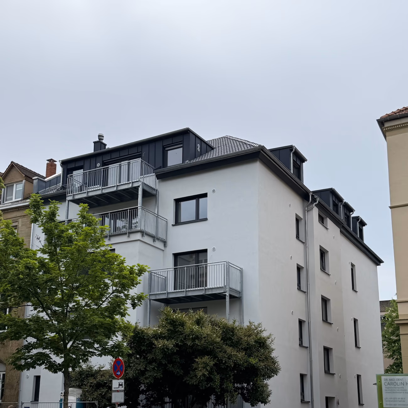Fassade & Dachausbau — saniert von WBD